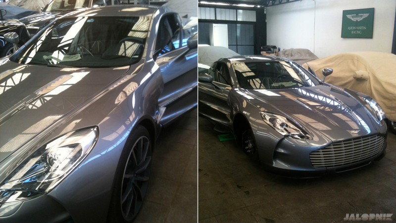 Illustration for article titled This Is What A $1.7 Million Aston Martin One-77 Looks Like In The Shop